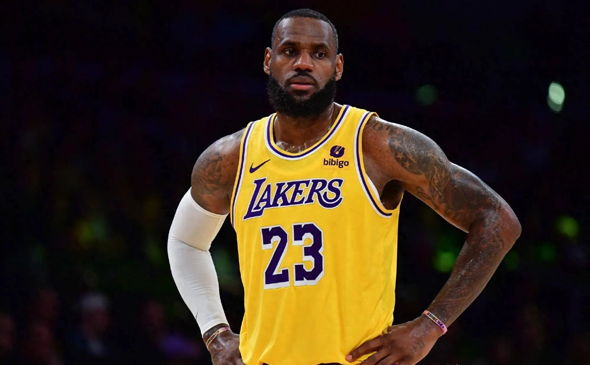 今年休赛期, 变动的菲尼, 一般比赛前