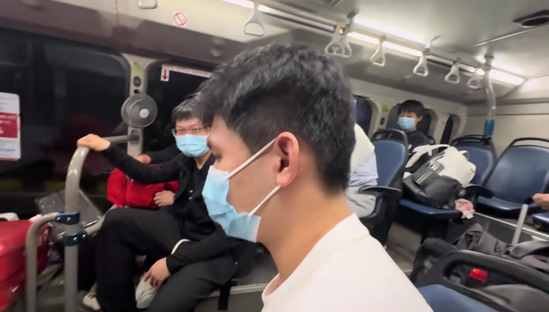 陪练了, 看到孟队医, 牛冠凯是坐